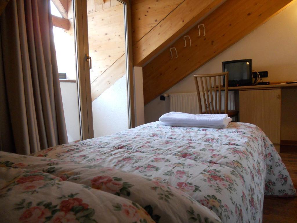 Hotel Orsa Maggiore Falcade Camera foto