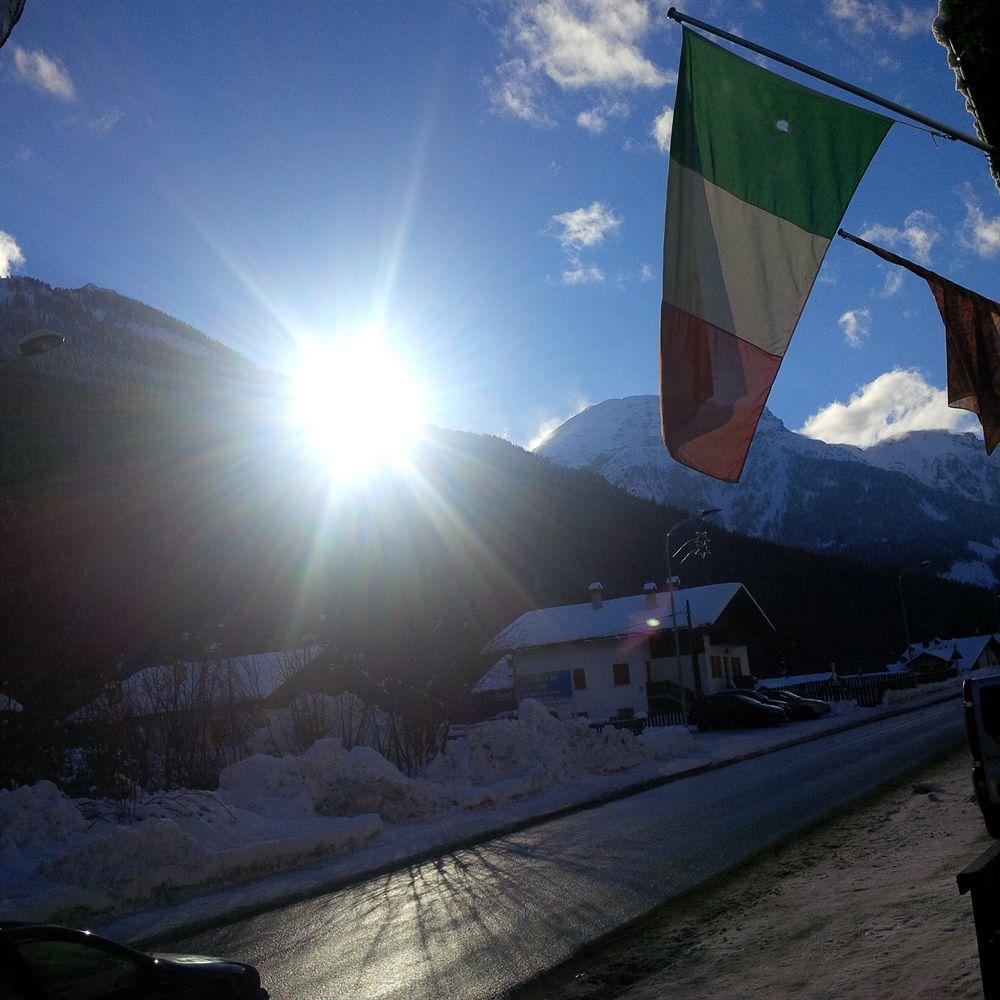 Hotel Orsa Maggiore Falcade Esterno foto