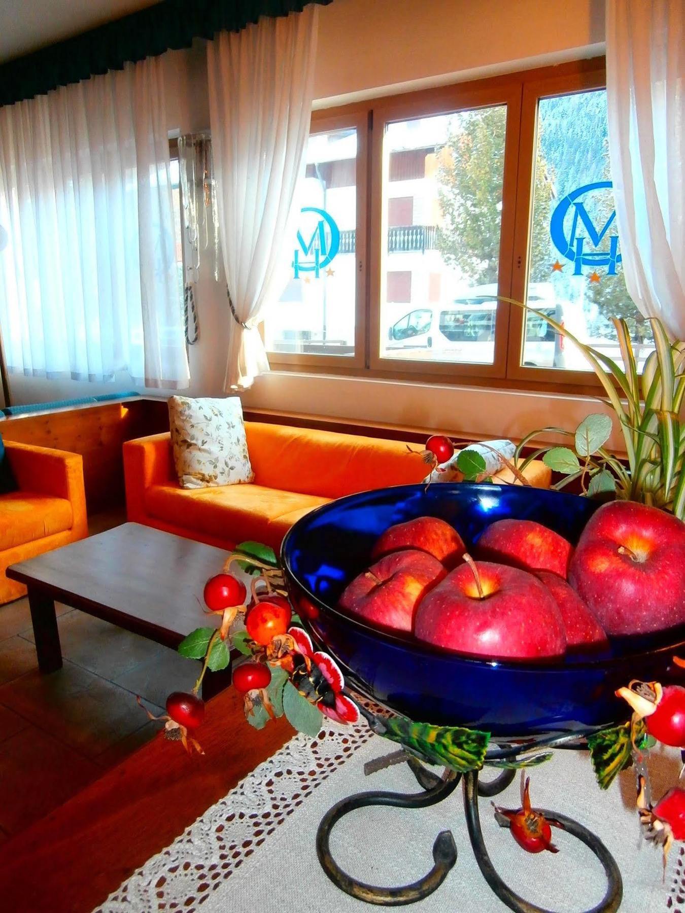 Hotel Orsa Maggiore Falcade Esterno foto