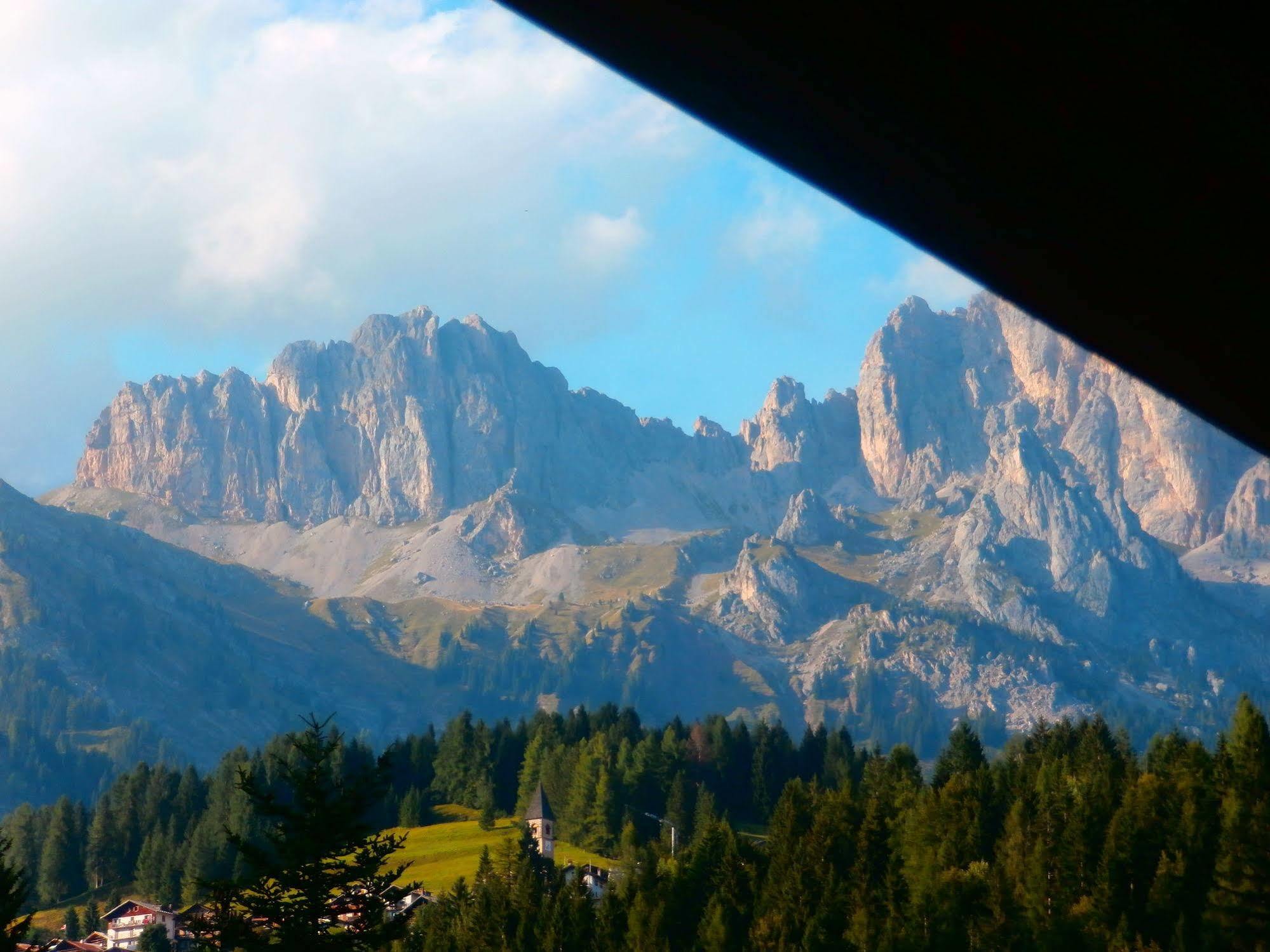 Hotel Orsa Maggiore Falcade Esterno foto